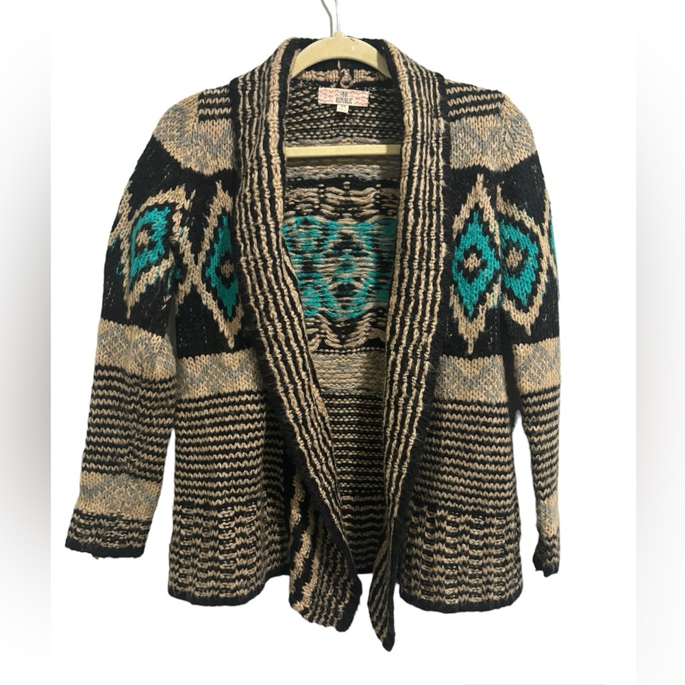Tribal print cardigan sweater by Pink Republic